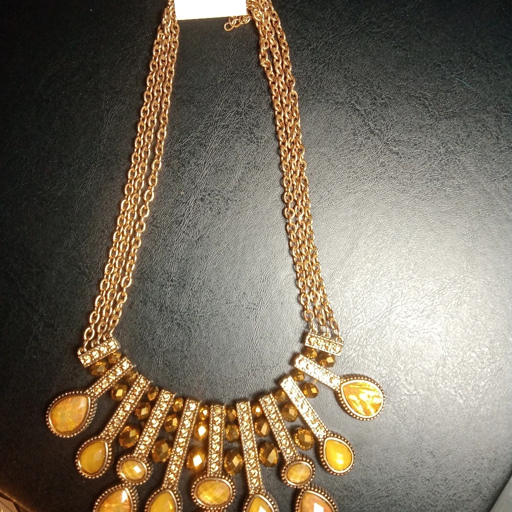 NWT Gorgeous Charming Charlie Cleopatra style necklace 😍🥰😍 - Picture 8 of 8